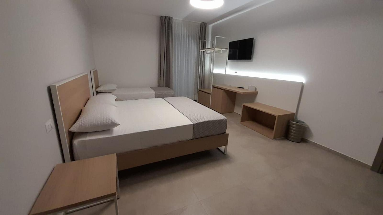 Ferrari Rooms & Apartments Порто-Чезарео Екстер'єр фото